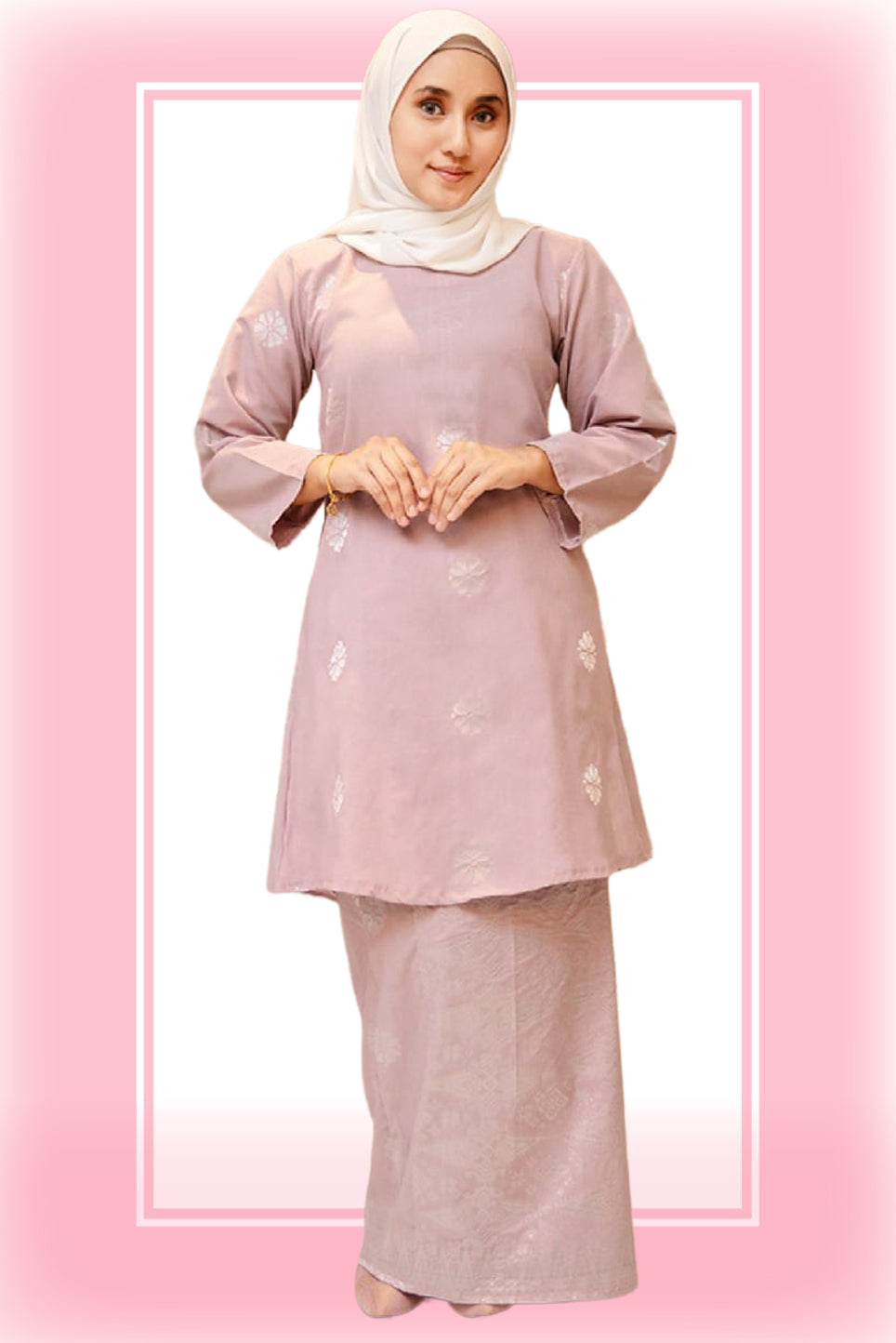 Kurung Riau PrincessKurung Riau Princess 🥰

 

✅ Material 100% soft cotton
✅️ Corak bunga sulam benang lembut
✅️ Baju tidak ada lining
✅ Cutting baju kurung Pahang
✅️ Leher bulat ada zSongket TradisiTradisi ModenKurung Riau Princess